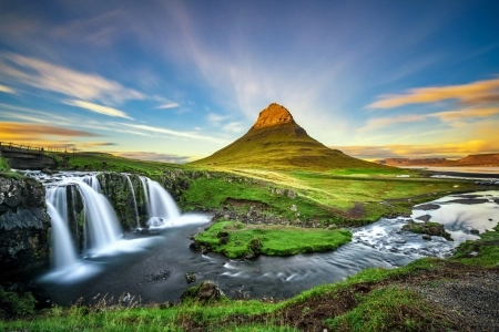 Skógafoss Waterfall