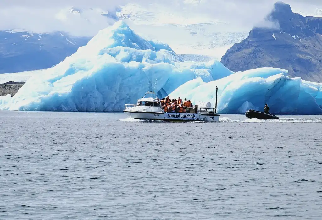 Diamond Beach boat tour Iceland